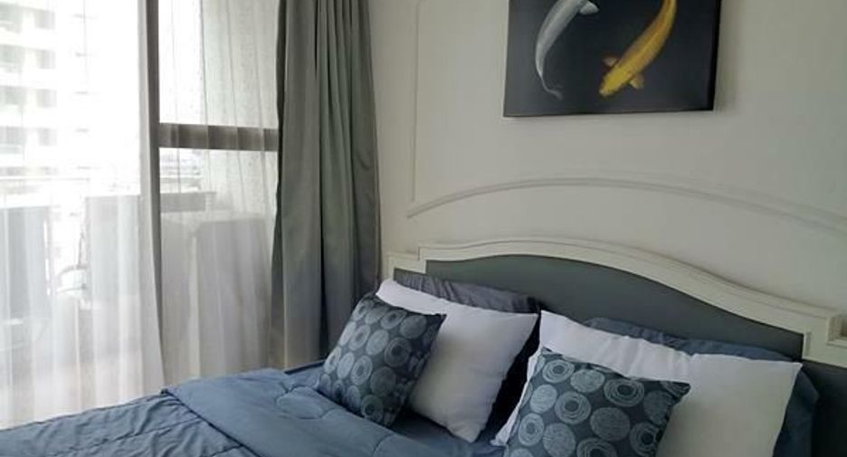 À louer studio condo à Watthana, Bangkok