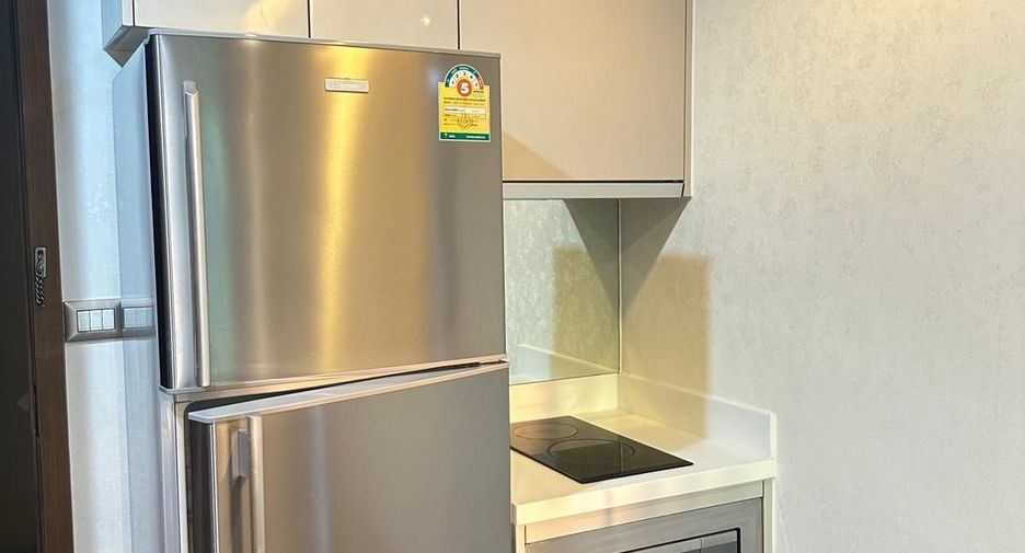 For rent 1 bed condo in Sathon, Bangkok