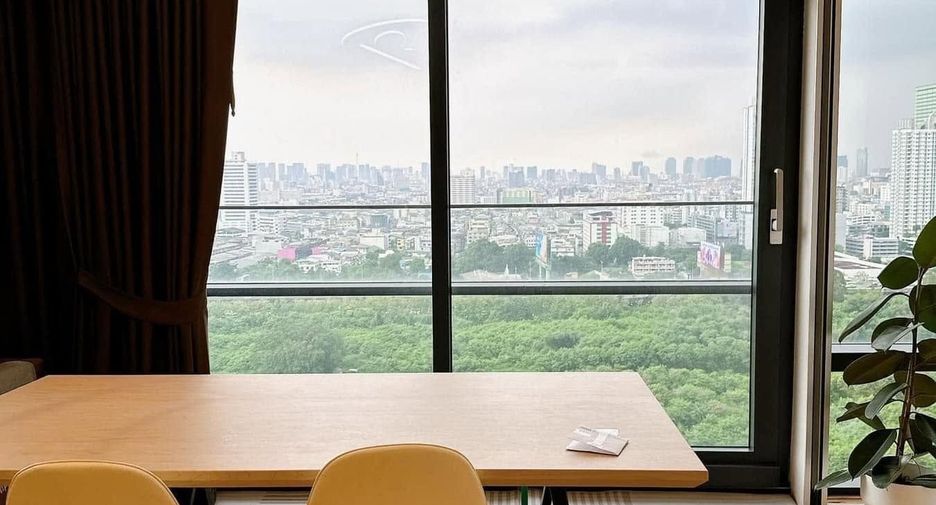 For rent 2 ベッドルーム condo in Watthana, Bangkok
