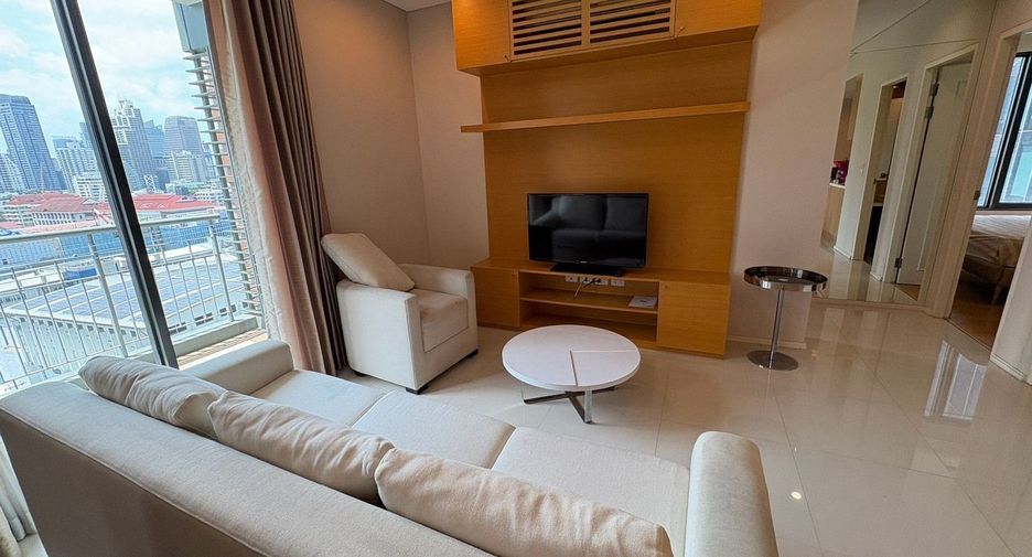 For rent 2 bedrooms condo in Watthana, Bangkok