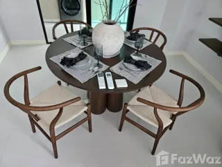 For rent 3 bedrooms house in Saphan Sung, Bangkok