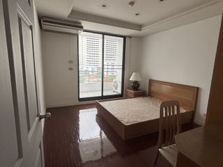 For rent 3 ベッドルーム apartment in Sathon, Bangkok