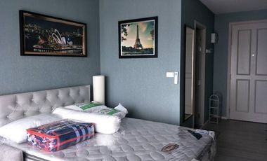 À louer studio condo à Bang Phlat, Bangkok
