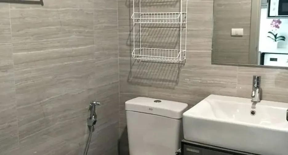 For rent studio condo in Bang Phlat, Bangkok