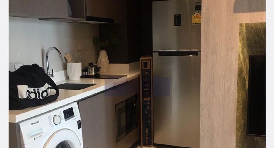 For rent 1 bed condo in Watthana, Bangkok