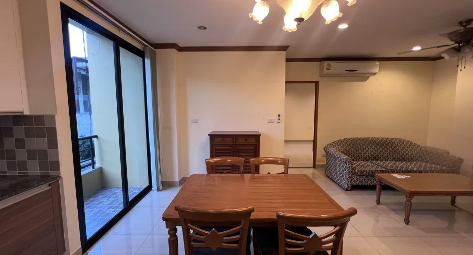 For rent 3 bedrooms condo in Watthana, Bangkok