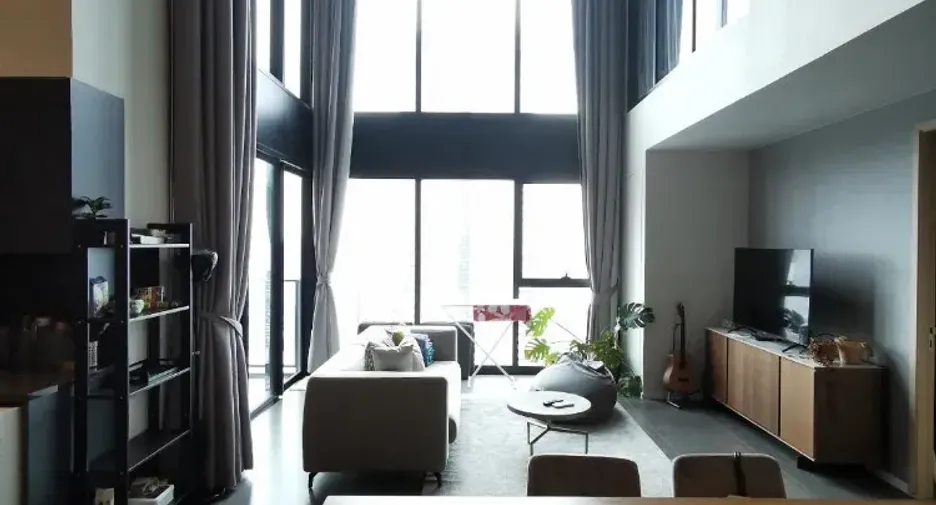 For rent 2 bedrooms condo in Sathon, Bangkok