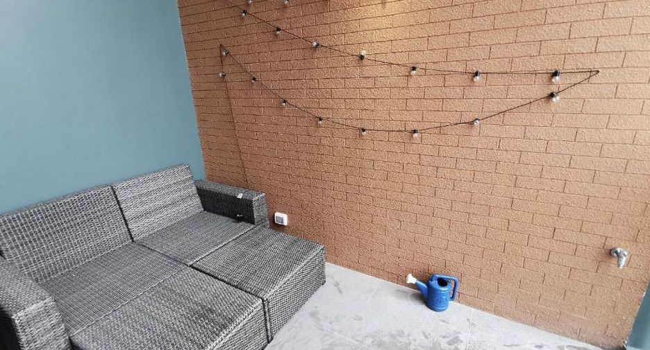 For rent 2 bedrooms condo in Sathon, Bangkok