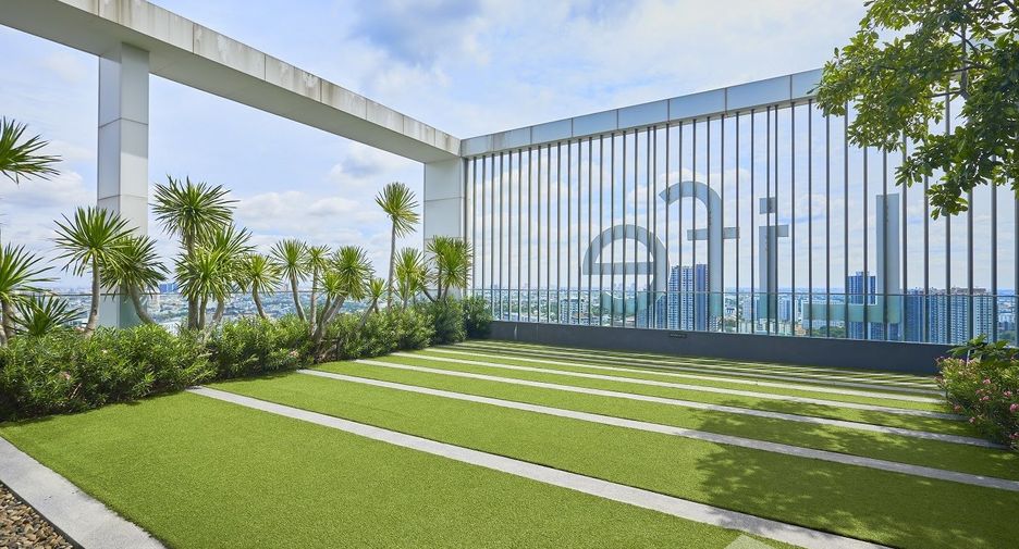 For rent 2 bedrooms condo in Khlong Toei, Bangkok