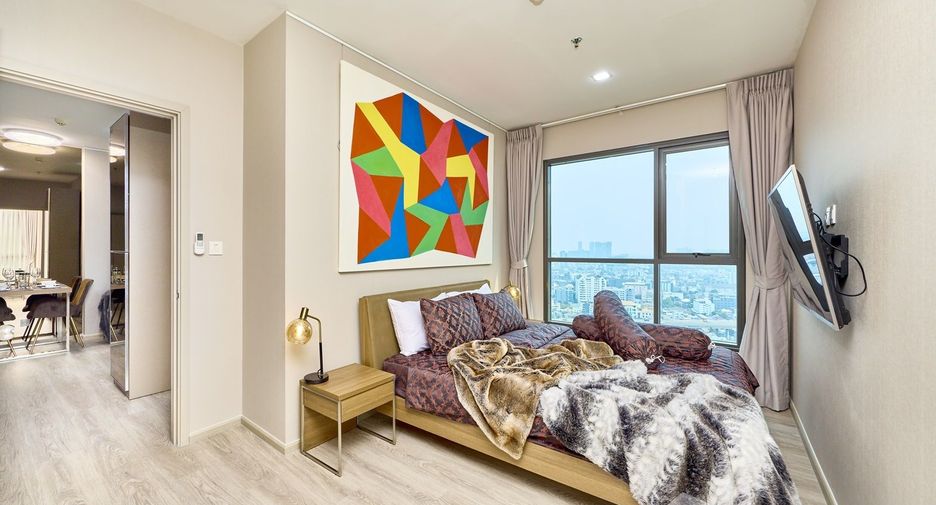 For rent 2 bedrooms condo in Khlong Toei, Bangkok
