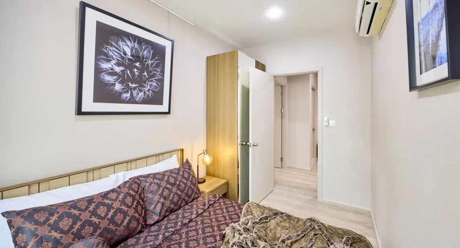 For rent 2 bedrooms condo in Khlong Toei, Bangkok