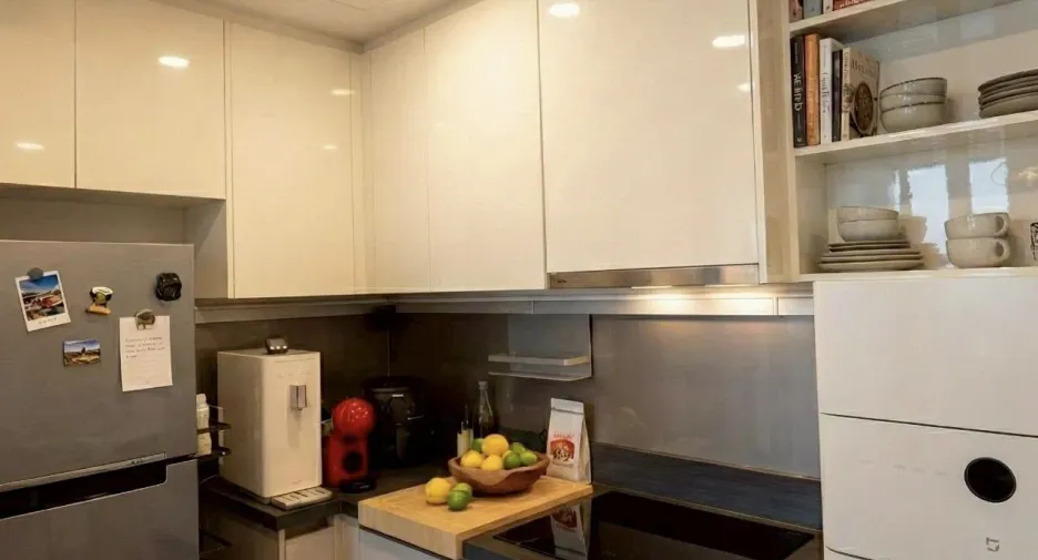 Wohnung zur Miete mit 2 Zimmer in Khlong Toei, Bangkok