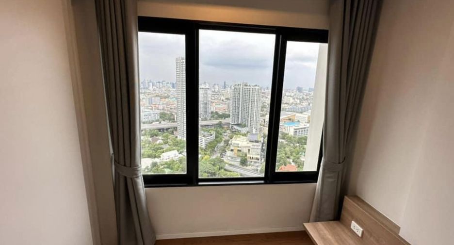 Wohnung zur Miete mit 1 Zimmer in Watthana, Bangkok