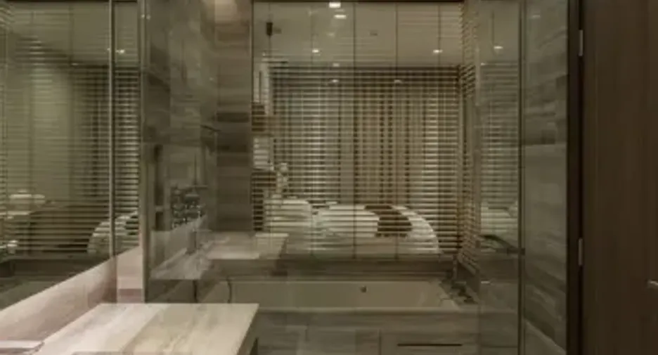 Condo en alquiler de 2 habitaciones en Khlong Toei, Bangkok