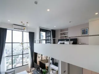 À louer 2 chambres condo à Sathon, Bangkok