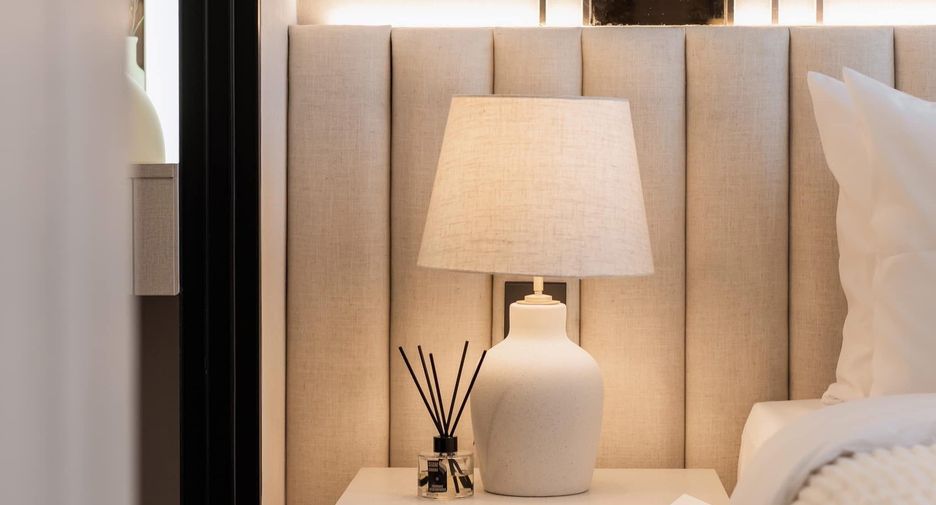 For rent 2 bedrooms condo in Bang Rak, Bangkok