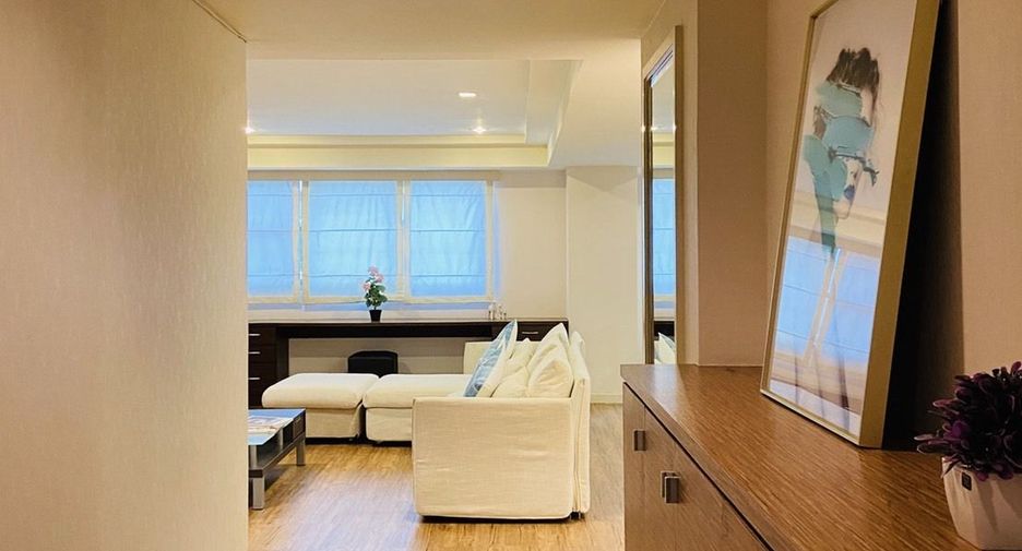 Wohnung zur Miete mit 3 Zimmer in Watthana, Bangkok