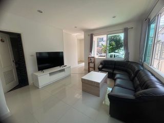 Reihenhaus zur Miete mit 3 Zimmer in Prawet, Bangkok