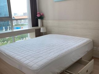 For rent 1 bed condo in Huai Khwang, Bangkok