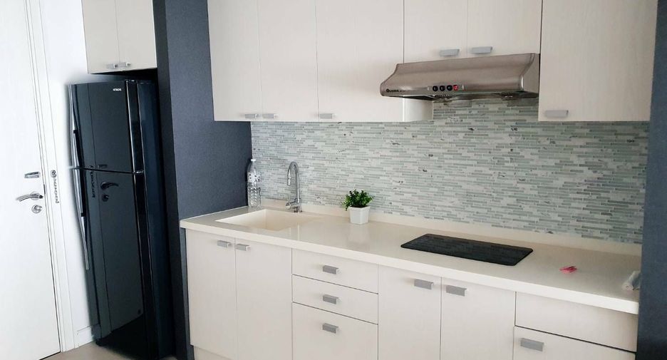 For rent 2 bedrooms condo in Phaya Thai, Bangkok
