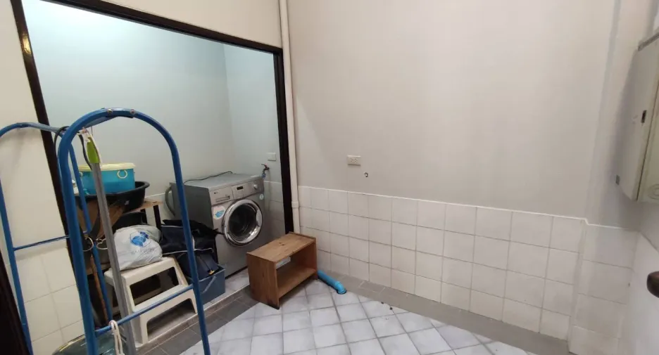 出租 4 卧室 联排别墅 在 Mueang Nonthaburi, Nonthaburi