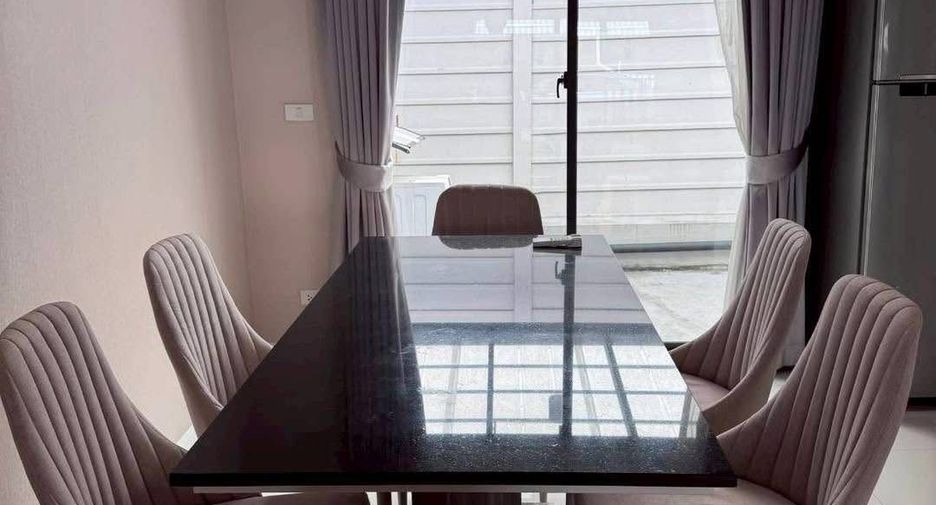 For rent 3 ベッドルーム townhouse in Prawet, Bangkok