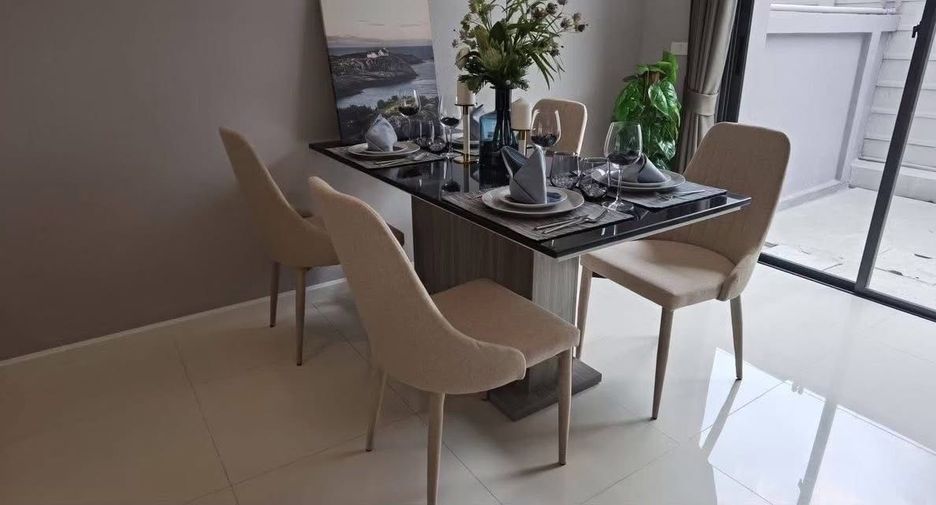 For rent 3 ベッドルーム townhouse in Prawet, Bangkok