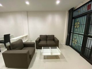 Reihenhaus zur Miete mit 3 Zimmer in Chatuchak, Bangkok