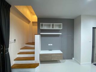 Reihenhaus zur Miete mit 3 Zimmer in Chatuchak, Bangkok