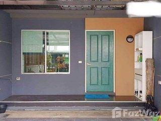 For rent 3 bedrooms townhouse in Lat Krabang, Bangkok