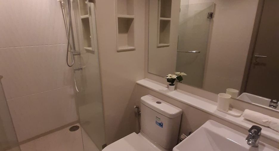 For rent studio condo in Huai Khwang, Bangkok