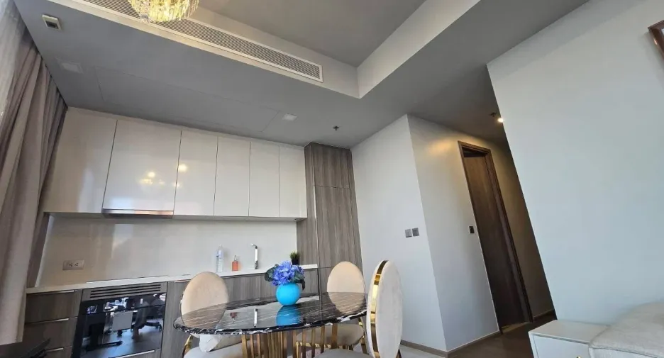 À louer 2 chambres condo à Khlong Toei, Bangkok