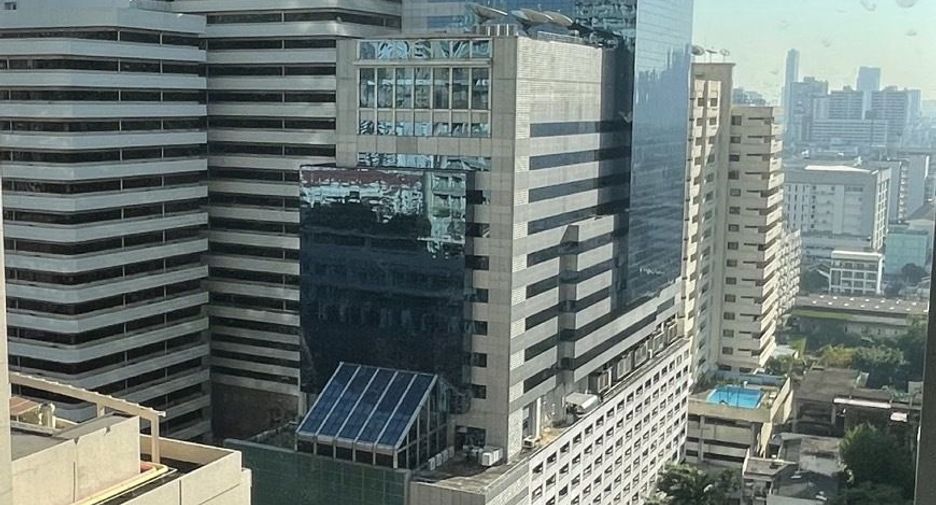 For rent 1 bed condo in Watthana, Bangkok