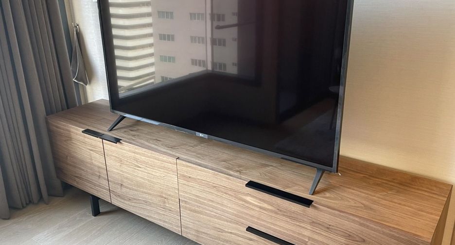 For rent 1 bed condo in Watthana, Bangkok