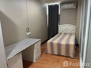 For rent 2 bedrooms condo in Wang Thonglang, Bangkok