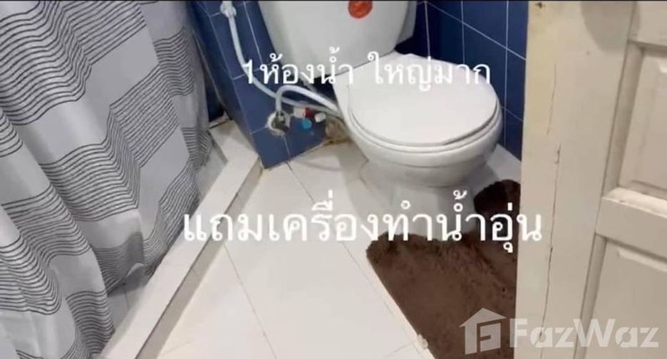 For rent 2 bedrooms condo in Wang Thonglang, Bangkok