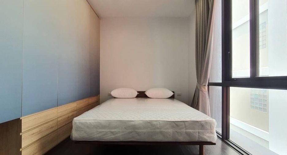 For rent 3 bedrooms condo in Chatuchak, Bangkok