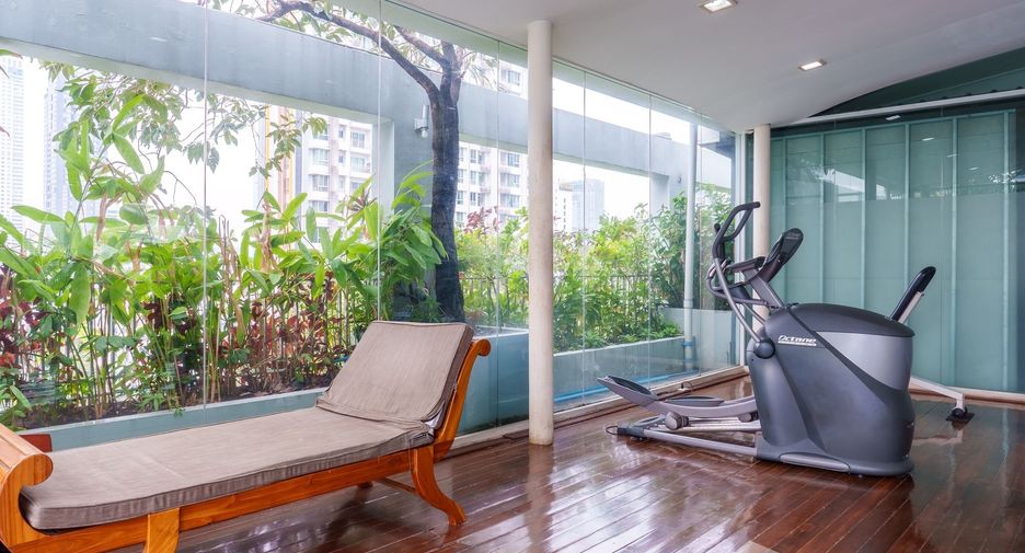 For rent retail Space in Sathon, Bangkok