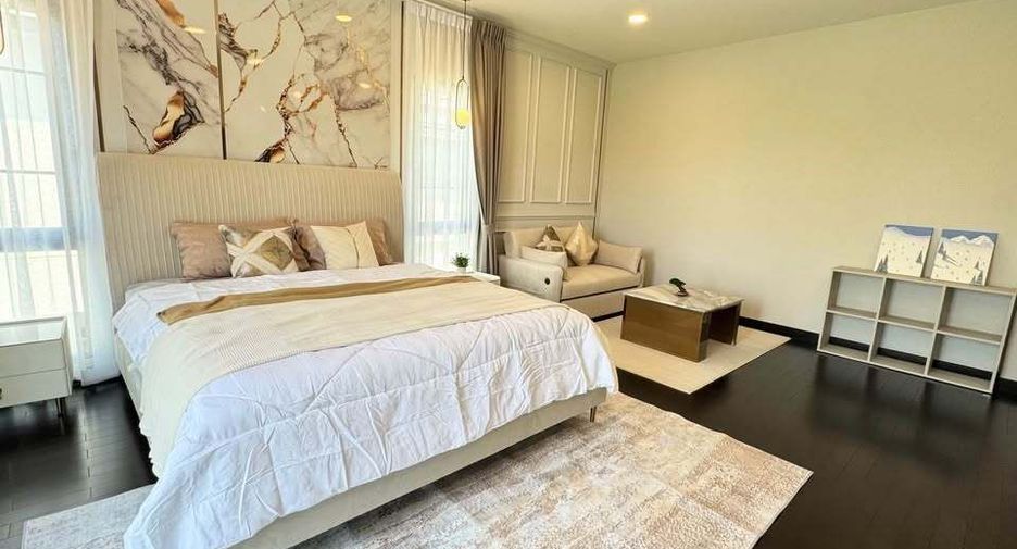 Haus zur Miete mit 5 Zimmer in Bang Phli, Samut Prakan