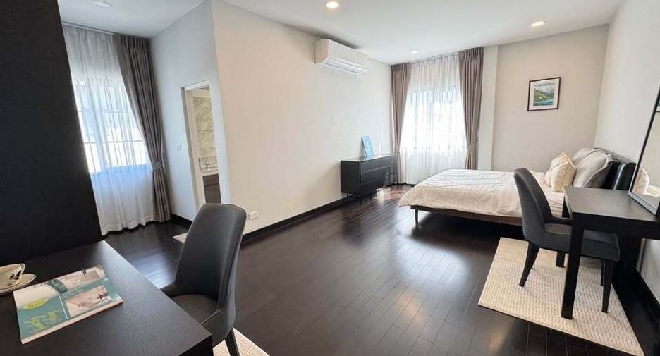 Haus zur Miete mit 5 Zimmer in Bang Phli, Samut Prakan