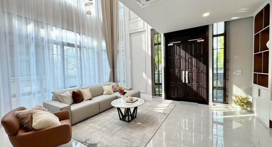 Haus zur Miete mit 5 Zimmer in Bang Phli, Samut Prakan