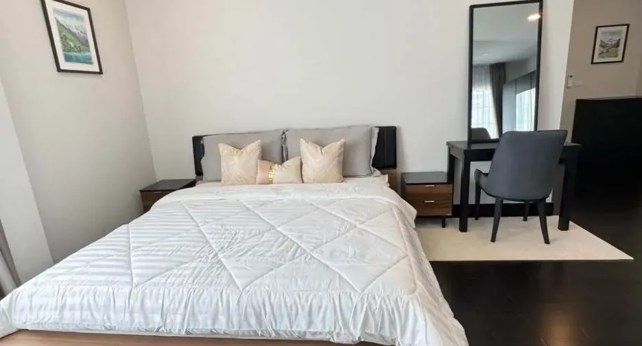 Haus zur Miete mit 5 Zimmer in Bang Phli, Samut Prakan