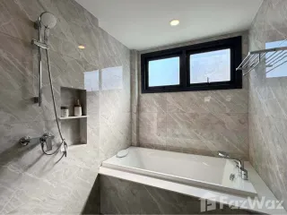 For rent 5 bedrooms house in Bang Phli, Samut Prakan
