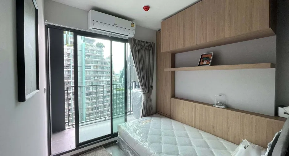 For rent 1 bed condo in Bang Rak, Bangkok