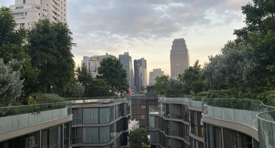For rent 1 bed condo in Khlong Toei, Bangkok