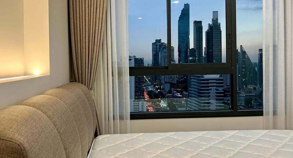 For rent 1 bed condo in Bang Rak, Bangkok