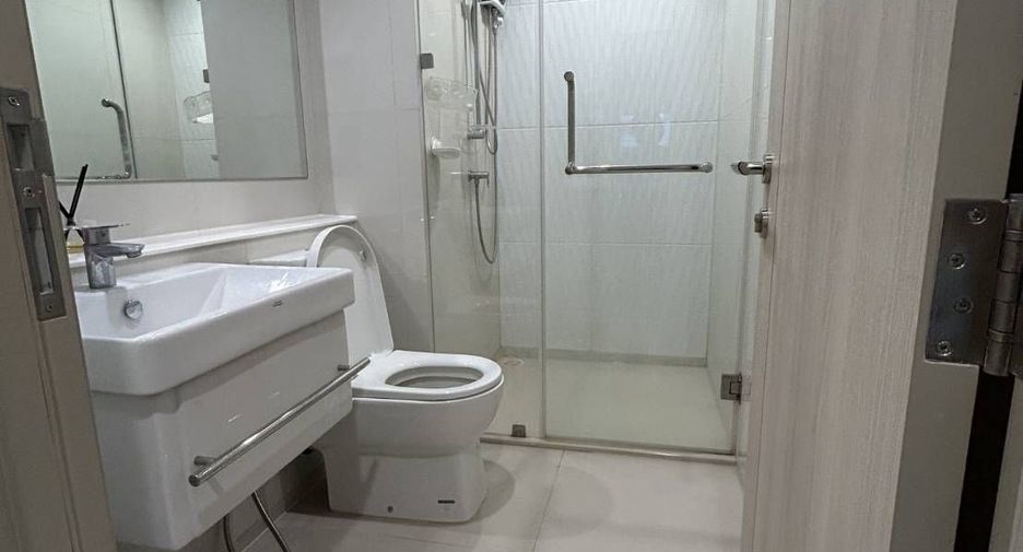 Condo en alquiler de 2 habitaciones en Pathum Wan, Bangkok