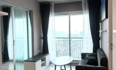 À louer 1 chambre condo à Huai Khwang, Bangkok