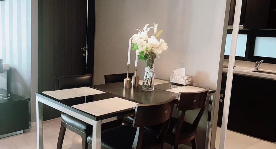 For rent 2 ベッドルーム condo in Khlong Toei, Bangkok