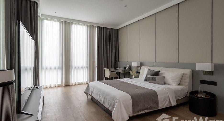 For rent 5 bedrooms house in Suan Luang, Bangkok